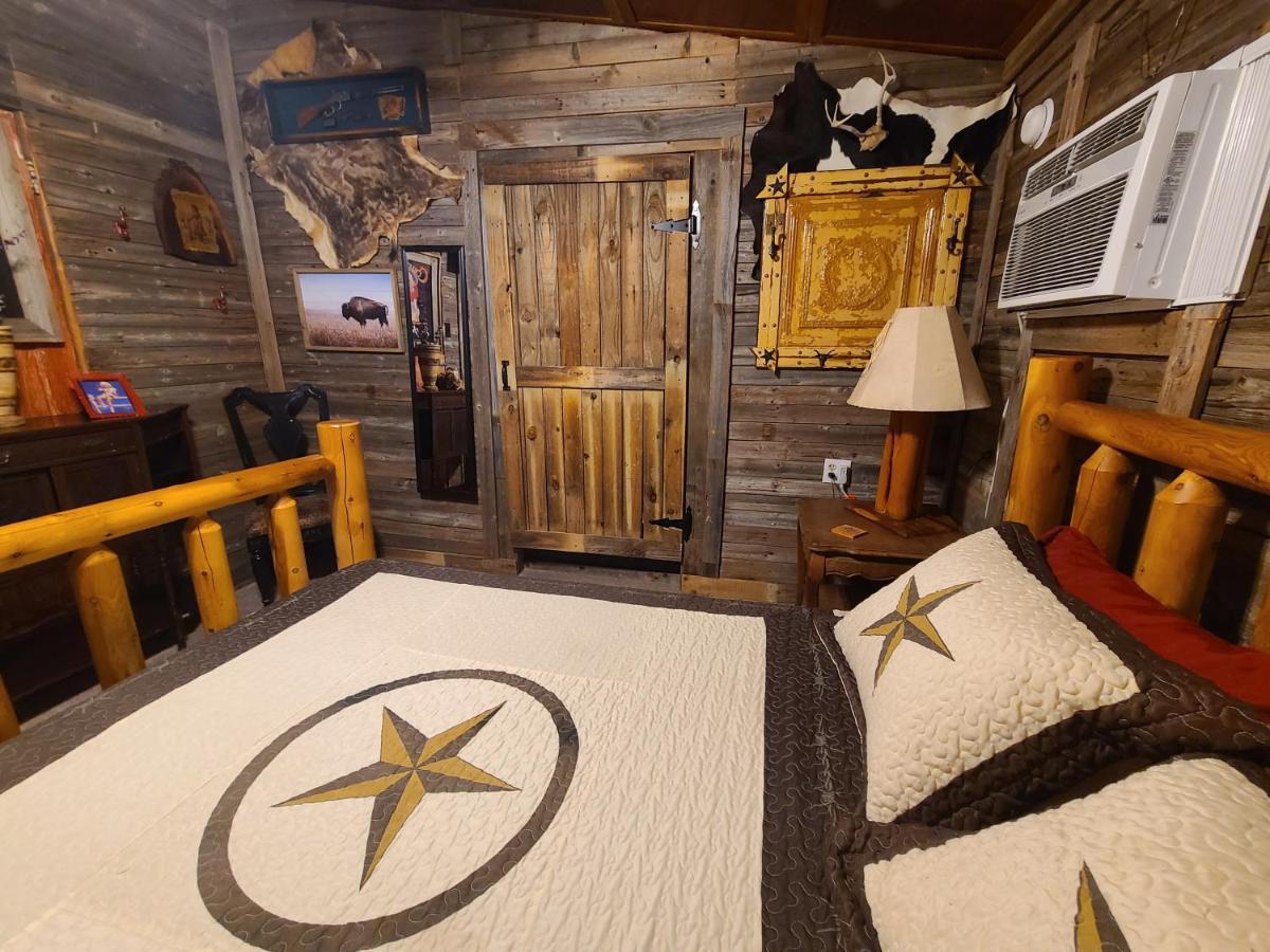 Buffalo Girls Hotel Кантон Экстерьер фото
