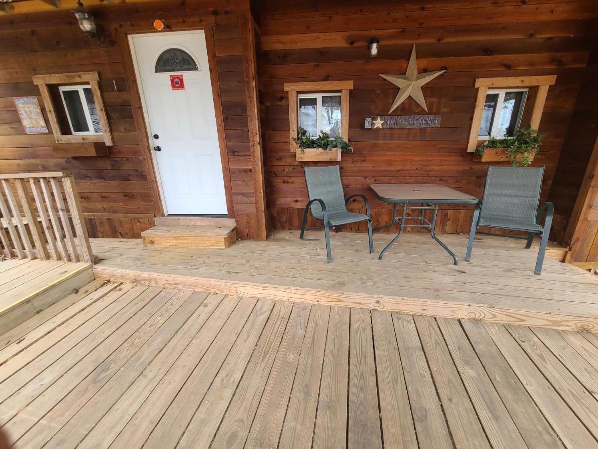Buffalo Girls Hotel Кантон Экстерьер фото