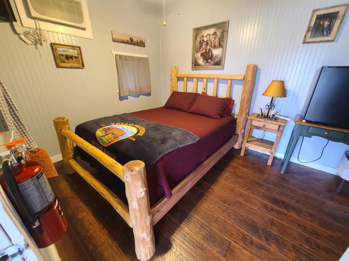 Buffalo Girls Hotel Кантон Экстерьер фото